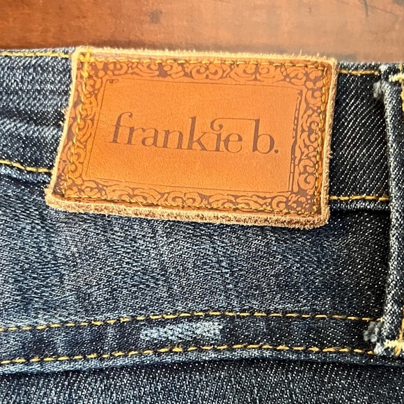 FRANKIE B. Denim My Boyfriends Jeans Low Rise Straight Leg Vintage Y2K Size 26 - Picture 6 of 11